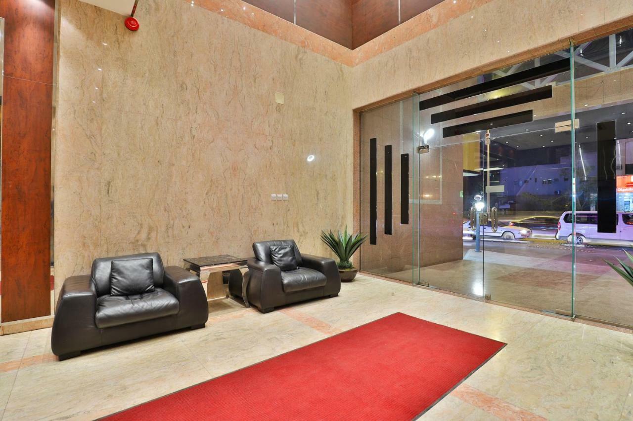 قصر اليمامة للاجنحة الفندقية-فرع السلام Riad Exterior foto