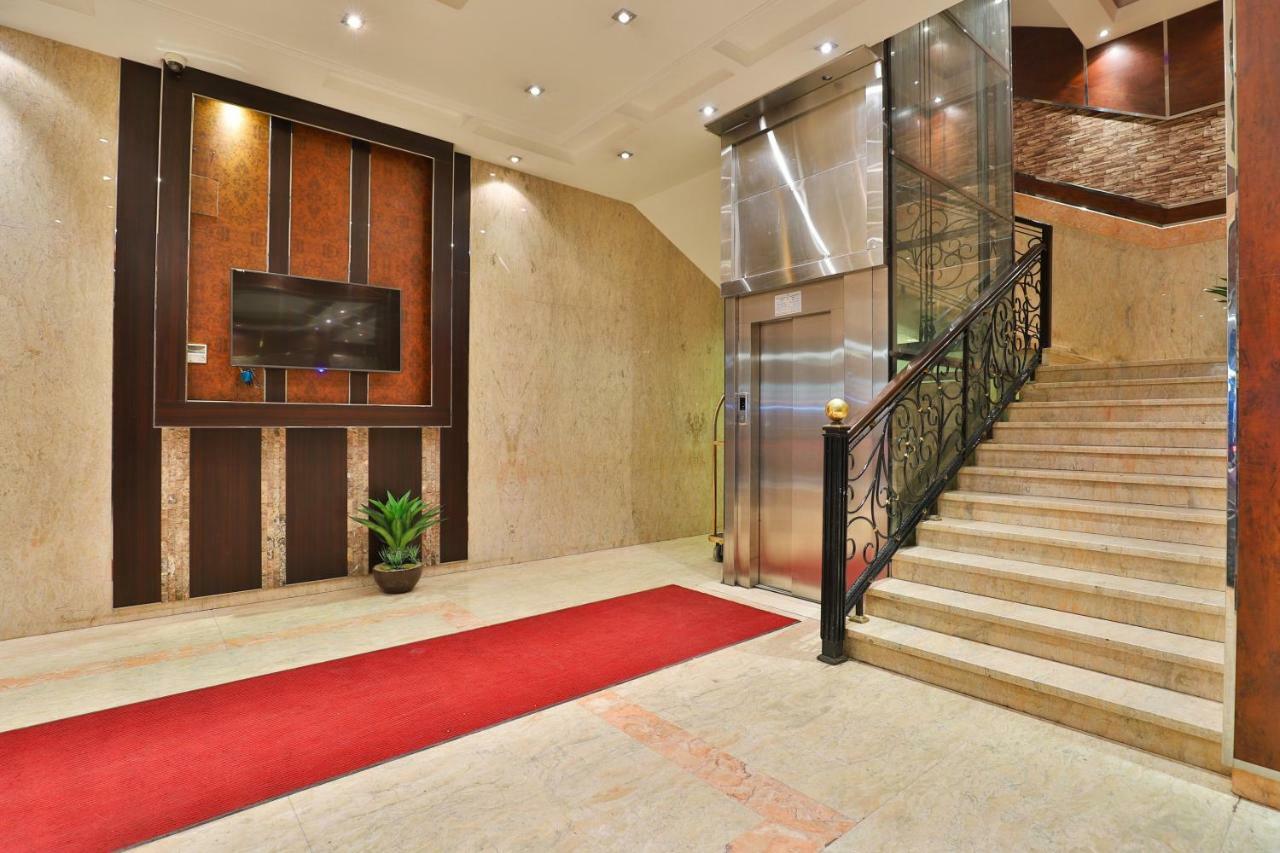 قصر اليمامة للاجنحة الفندقية-فرع السلام Riad Exterior foto